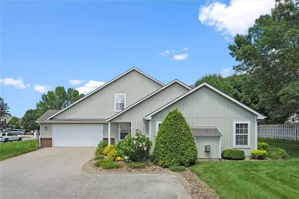 380 W Acorn ST, Gardner, KS 66030