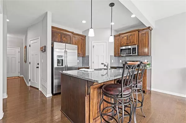 741 W Shawnee CT, Gardner, KS 66030