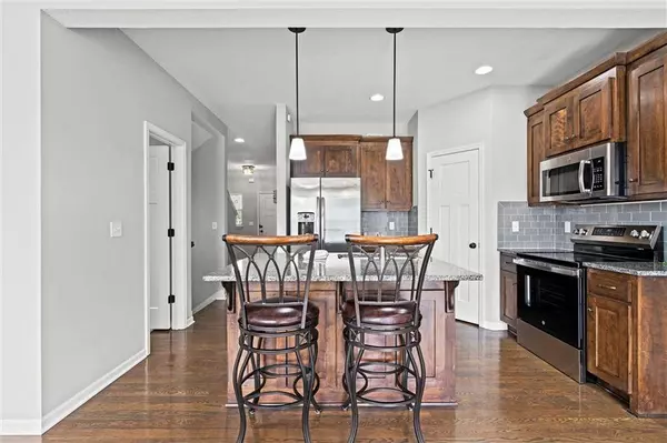 741 W Shawnee CT, Gardner, KS 66030