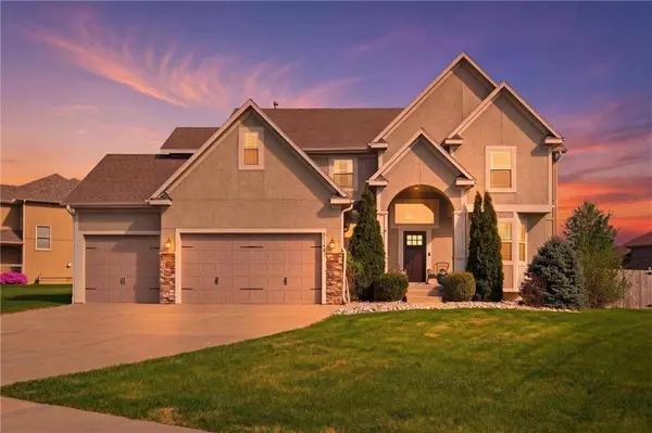 31191 W 165th TER, Gardner, KS 66030