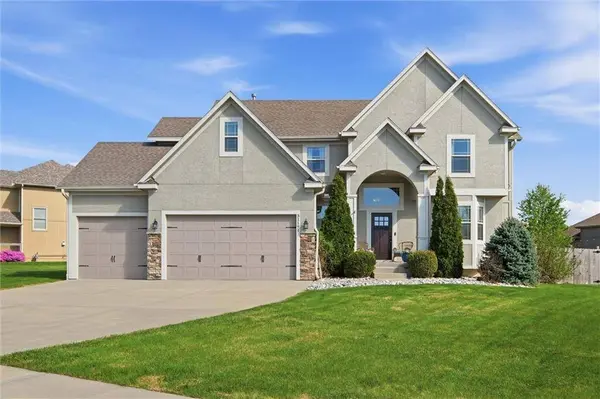 31191 W 165th TER, Gardner, KS 66030