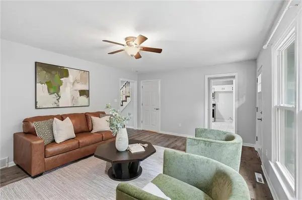 1021 S Clairborne RD, Olathe, KS 66062