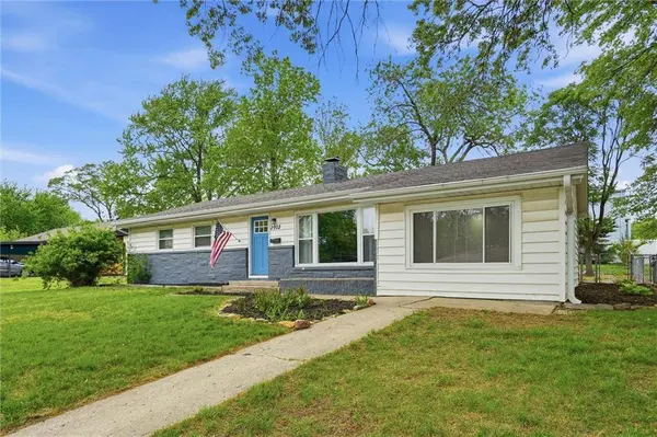 2902 W 7th ST, Lawrence, KS 66049