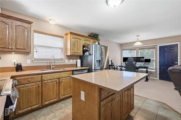 600 S Maple ST, Gardner, KS 66030