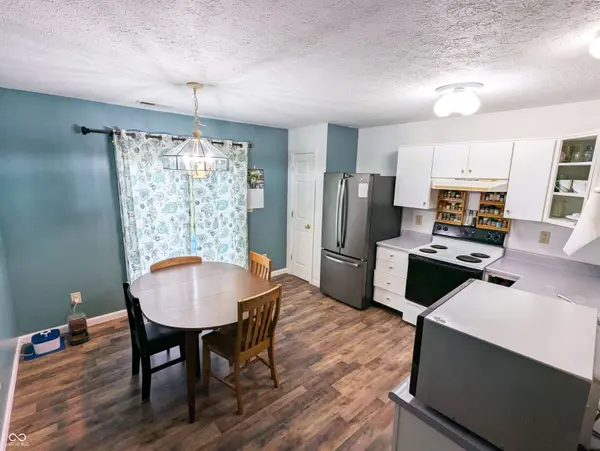 11403 Fairweather PL, Indianapolis, IN 46229