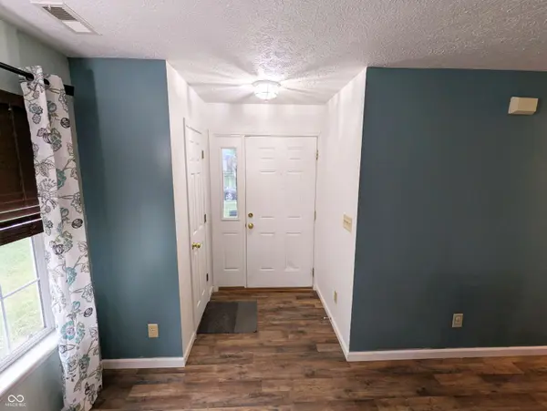 11403 Fairweather PL, Indianapolis, IN 46229