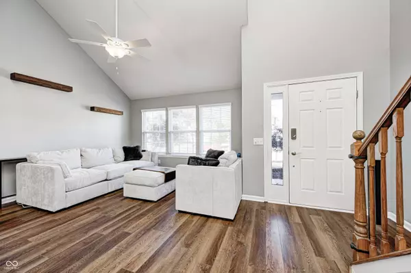 13959 Wakefield PL, Fishers, IN 46038