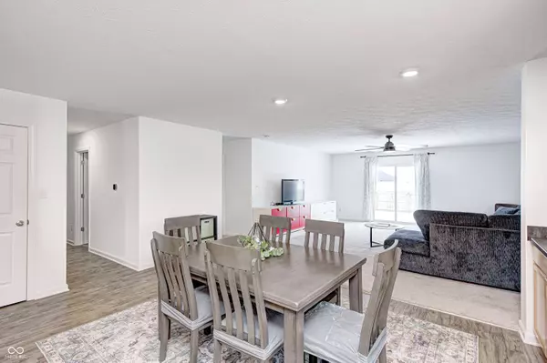 6758 Honeysuckle WAY, Pendleton, IN 46064