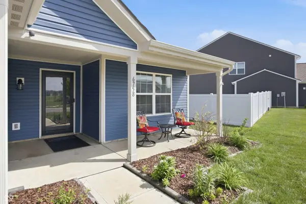 6758 Honeysuckle WAY, Pendleton, IN 46064