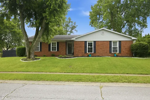 3035 Earl DR, Indianapolis, IN 46227
