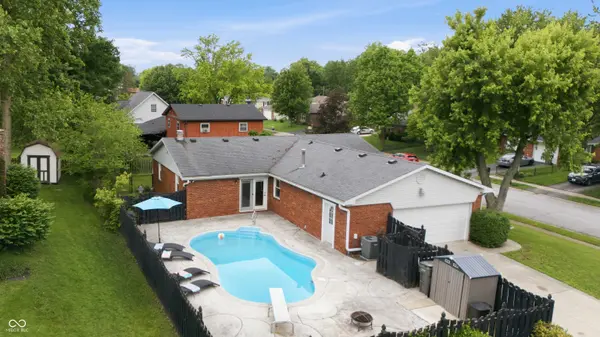 3035 Earl DR, Indianapolis, IN 46227
