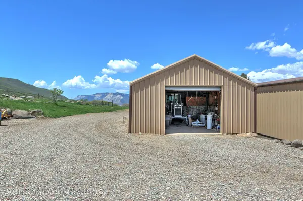 5708 County Road 301, Parachute, CO 81635