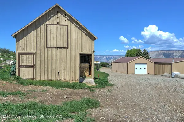 5708 County Road 301, Parachute, CO 81635