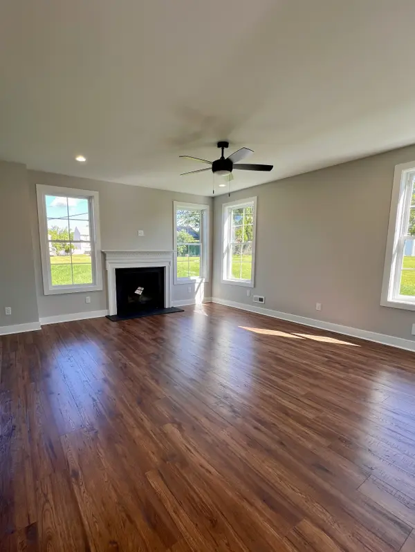 2514 Linconia Ave, Feasterville-trevose, PA 19053-6915
