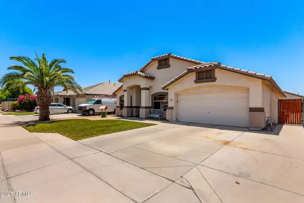 9721 E OSAGE Avenue, Mesa, AZ 85212