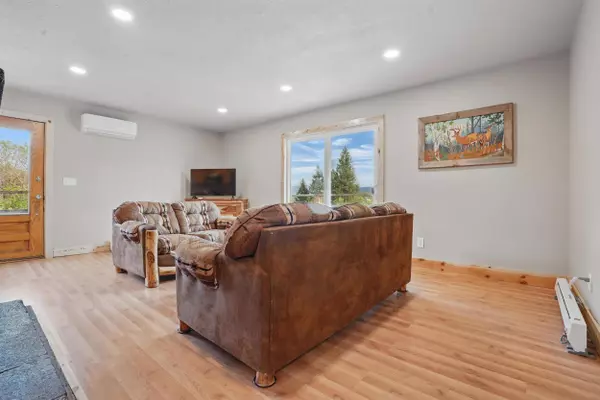 385 15th Street, Sturgis, SD 57785-0000