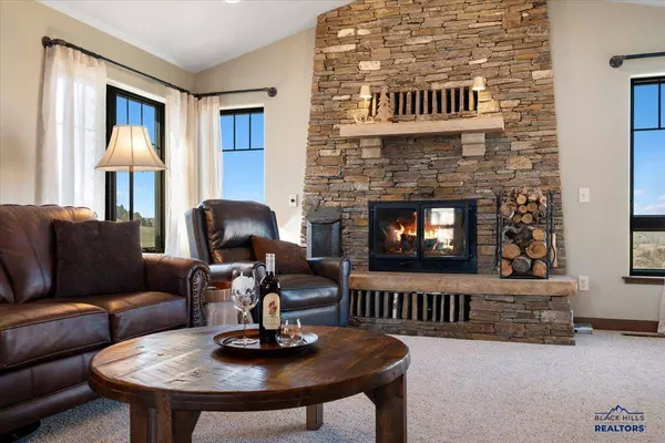 10226 Buena Vista Ln, Belle Fourche, SD 57717-0000