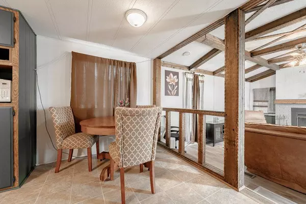 161 Flamingo DR, Beecher, IL 60401