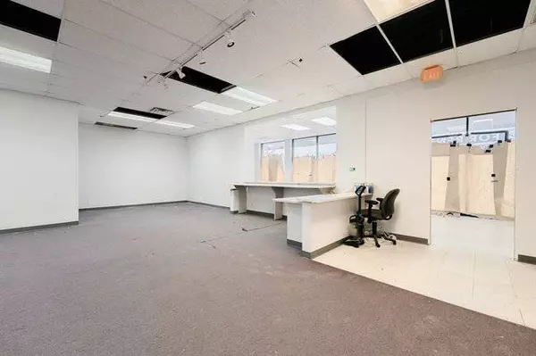 702 W Maple ST, New Lenox, IL 60451