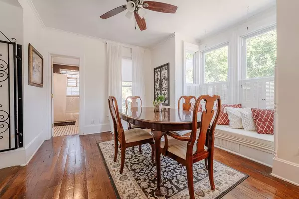 2502 Walnut ST, Blue Island, IL 60406