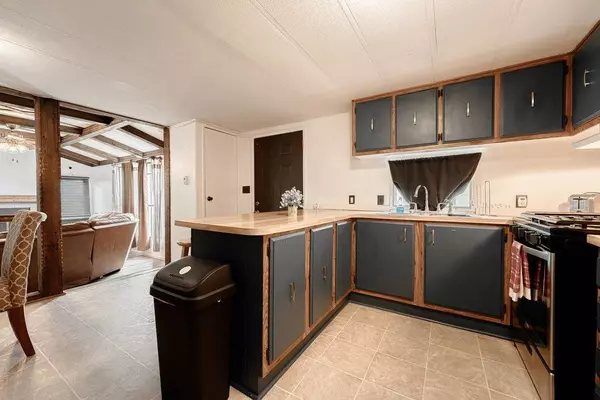 161 Flamingo DR, Beecher, IL 60401