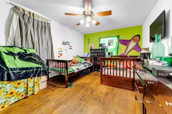 12850 Winchester AVE, Blue Island, IL 60406