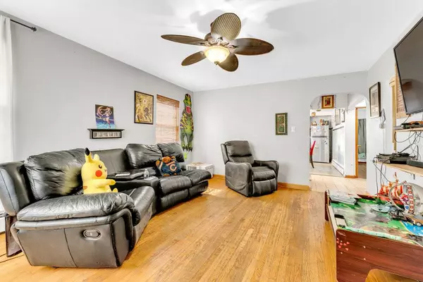 12850 Winchester AVE, Blue Island, IL 60406