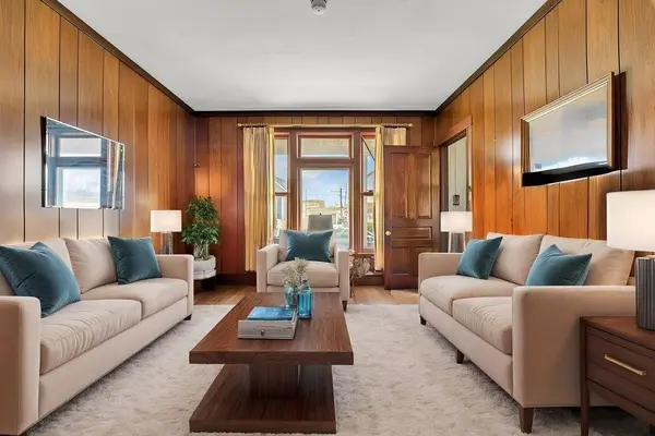 13009 Chicago ST, Blue Island, IL 60406