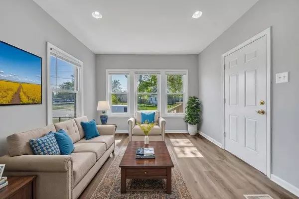 14631 Vincennes RD, Harvey, IL 60426