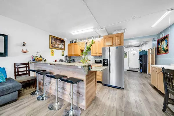 3724 W 135th ST, Robbins, IL 60472