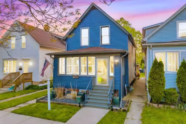 12238 GREENWOOD AVE, Blue Island, IL 60406