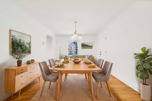 9601 S Claremont AVE, Chicago, IL 60643