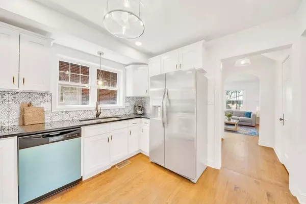 9601 S Claremont AVE, Chicago, IL 60643