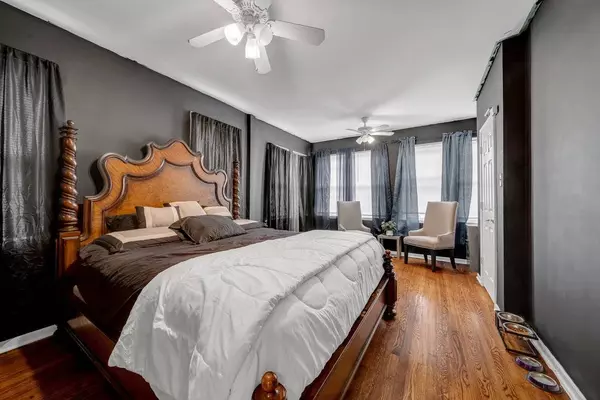 14115 S Wabash AVE, Riverdale, IL 60827