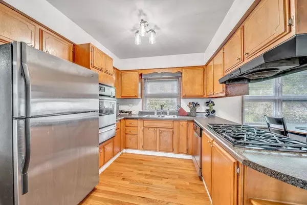 4100 W 137th ST, Robbins, IL 60472