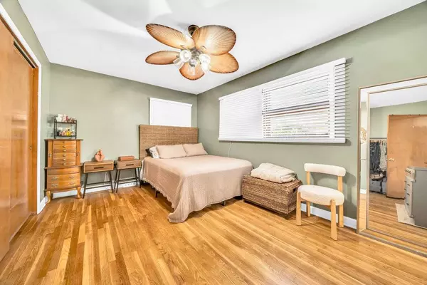 4100 W 137th ST, Robbins, IL 60472