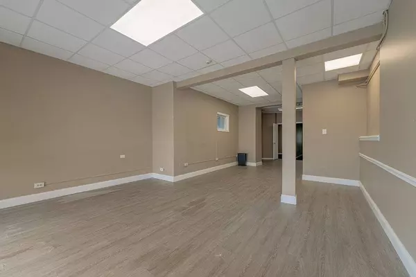 12606 Western AVE, Blue Island, IL 60406