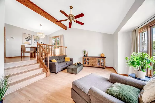 5118 W 112th PL, Alsip, IL 60803