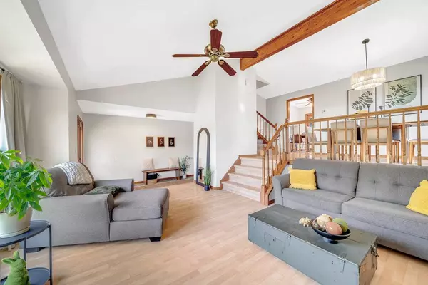 5118 W 112th PL, Alsip, IL 60803