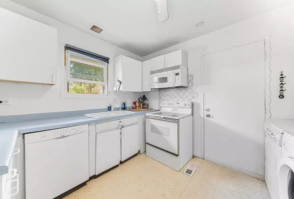 3501 School DR, Country Club Hills, IL 60478