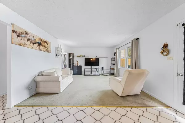 3501 School DR, Country Club Hills, IL 60478