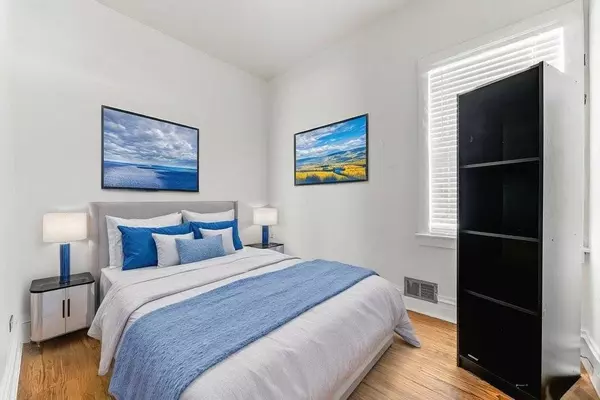 12552 Highland AVE, Blue Island, IL 60406