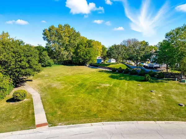 15633 Orlan Brook DR, Orland Park, IL 60462