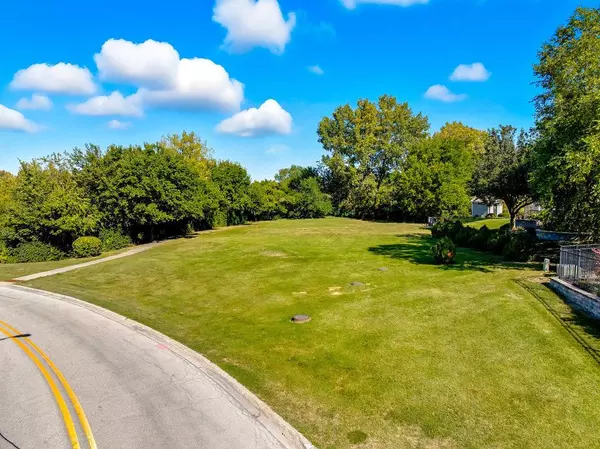 15633 Orlan Brook DR, Orland Park, IL 60462