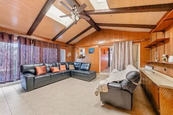 452 E 167th ST, South Holland, IL 60473