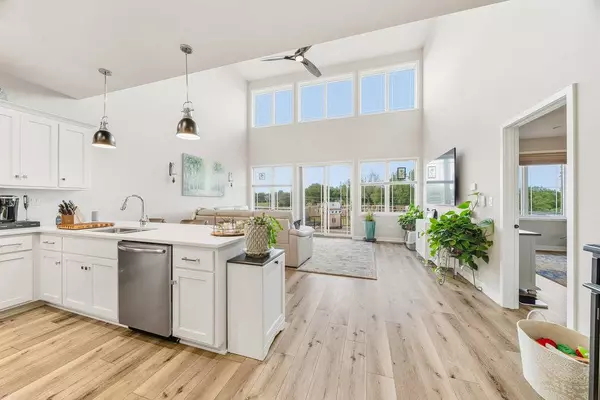 20328 Taliesin WAY, Frankfort, IL 60423