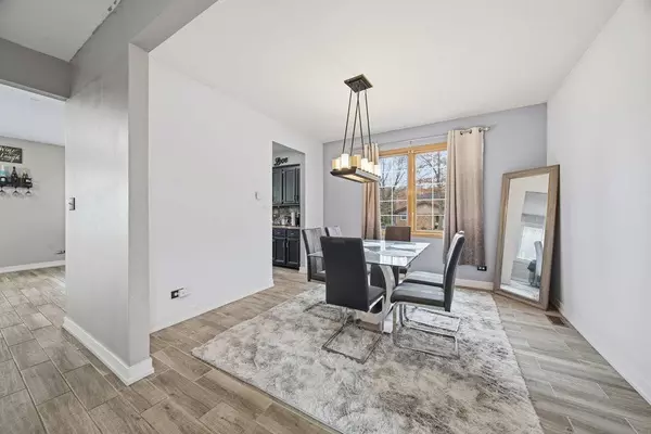 3742 Beech ST, Flossmoor, IL 60422