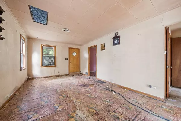 2131 W Exchange ST, Crete, IL 60417