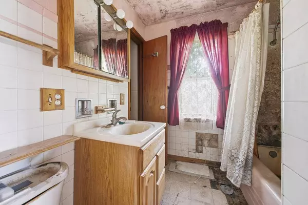 2131 W Exchange ST, Crete, IL 60417