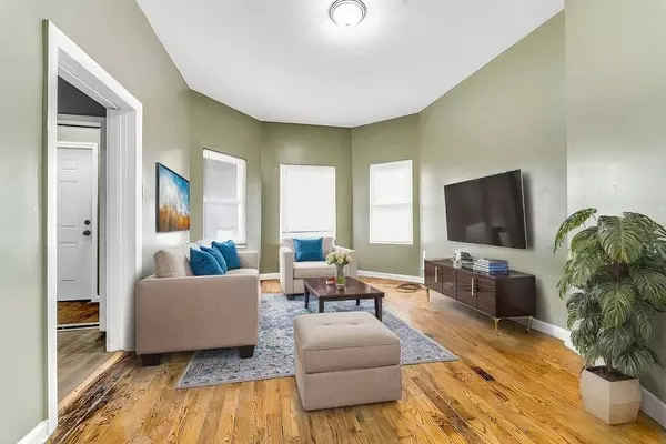 3011 E 80th ST, Chicago, IL 60617